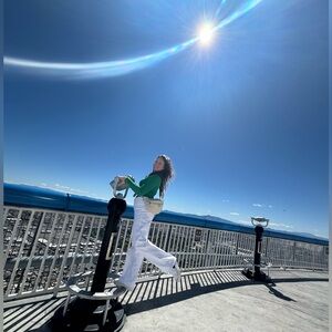 Meet your Posher, Elizabeth